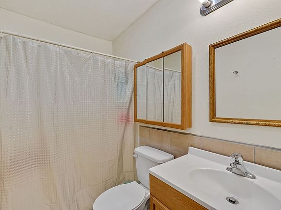5th image of 8029 Orchard Bend St