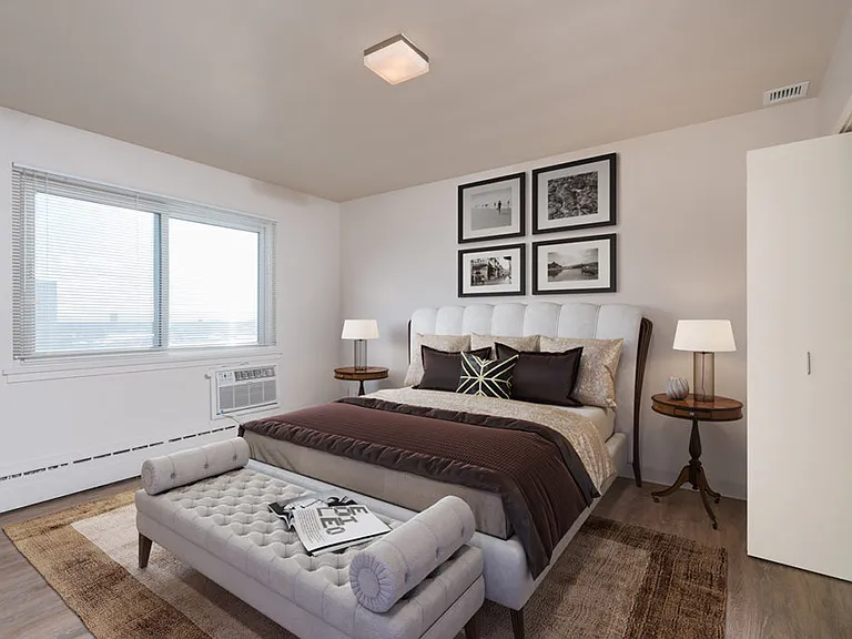 21 Mayfair Pl — Photo 11