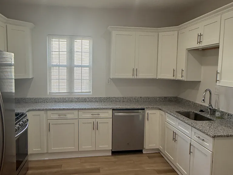6304 Desmond St — Photo 8