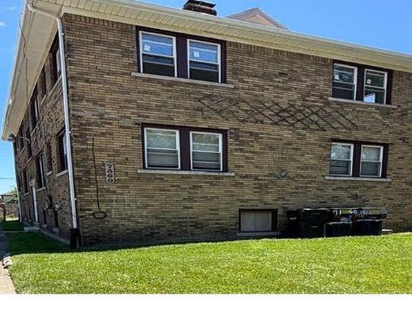 7360 Prairie St #3