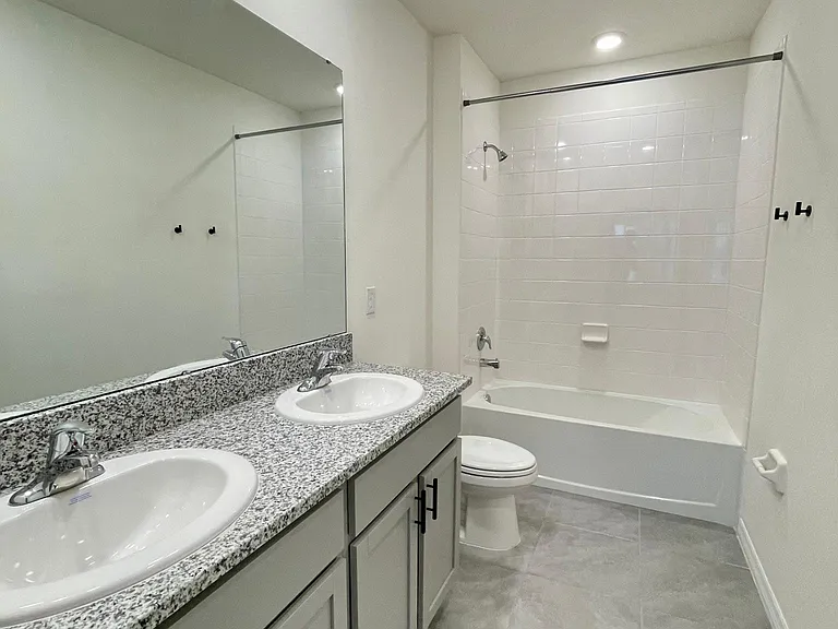 8358 Hardy Bay Loop — Photo 13