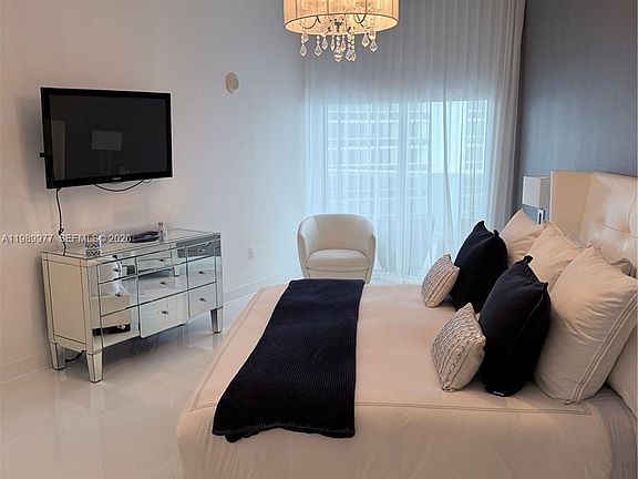 5th image of 15811 Collins Ave APT 1803
