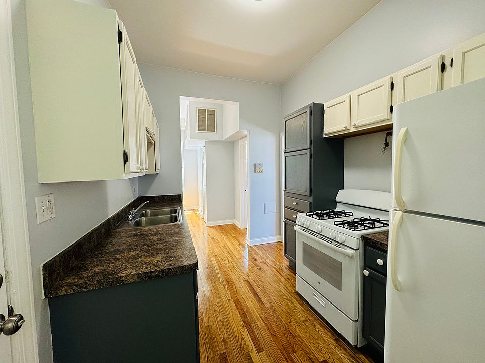 1st image of 713 S Aberdeen St APT 2F