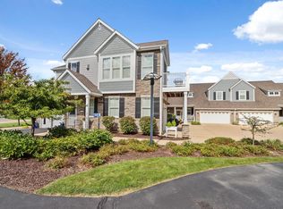 1016 Crane Ct #4009, Lake Geneva, WI 53147