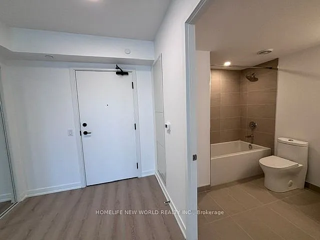 100 Queen St E #1707 — Photo 9