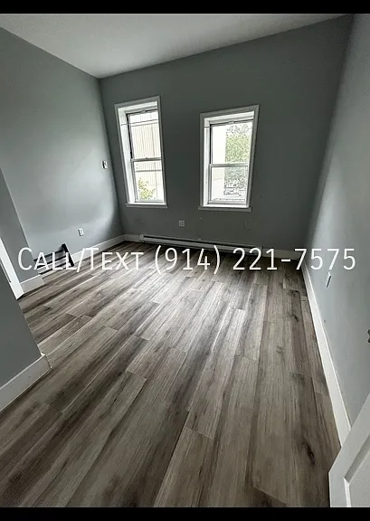 139 School St — Photo 5
