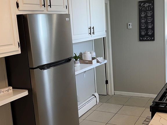 2nd image of 1601 Central Ave #1611