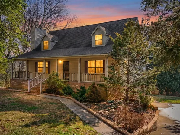 1606 Sunrise Dr, Maryville, TN 37803