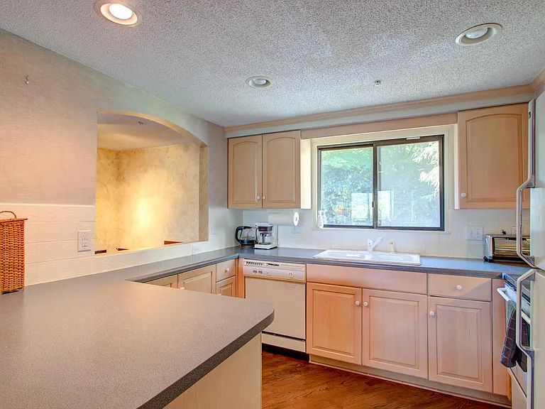 1040 Sugar Mountain Dr #D-24 — Photo 6