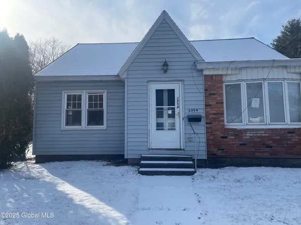 2394 CURRY Road, Schenectady, NY 12303