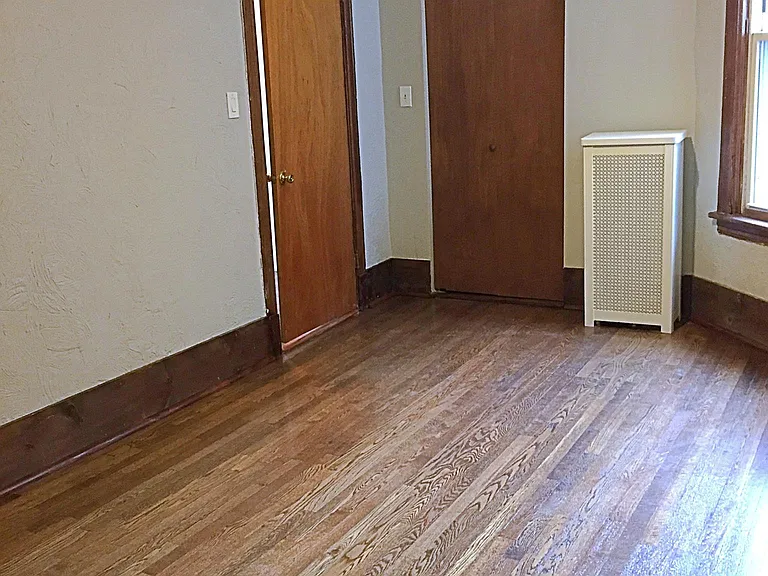 5339 S Maryland Ave — Photo 16