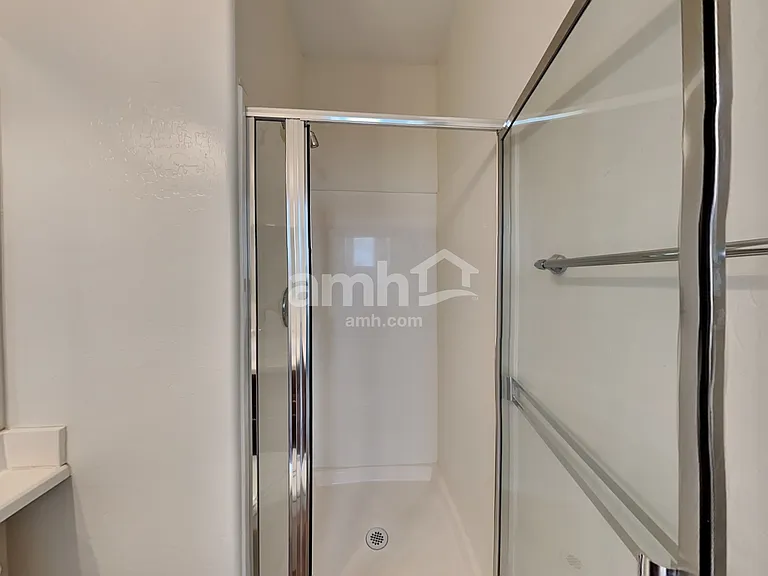 14584 W Maui Ln — Photo 19
