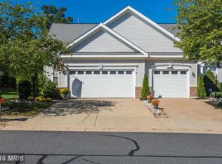 6934 Walnut Hill Dr, Gainesville, VA 20155