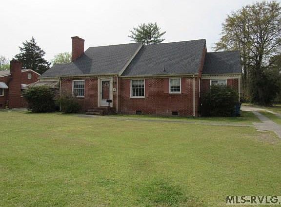 2nd image of 1200 E Main St
