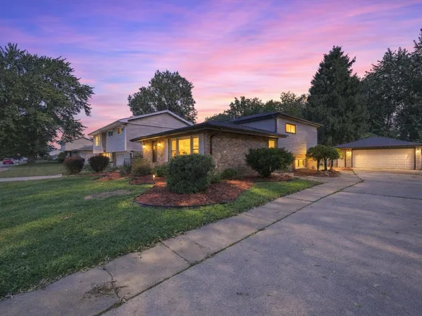 15207 Waterman Dr, South Holland, IL 60473