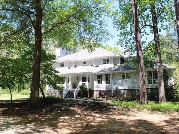 180 Farmer Dr, Hampton, GA 30228