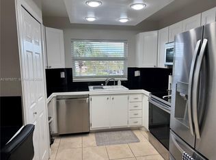 Sunrise Lakes, Sunrise, FL 33322