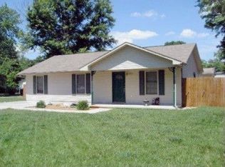 2435 E Clark Ave, Maryville, TN 37804