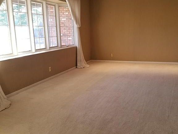 3rd image of 1514 Sagebrush Dr
