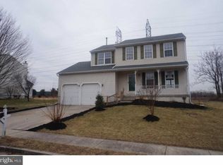 25 Powder Ln, Burlington, NJ 08016