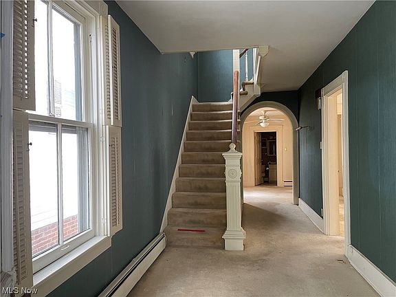 4th image of 423 6th St