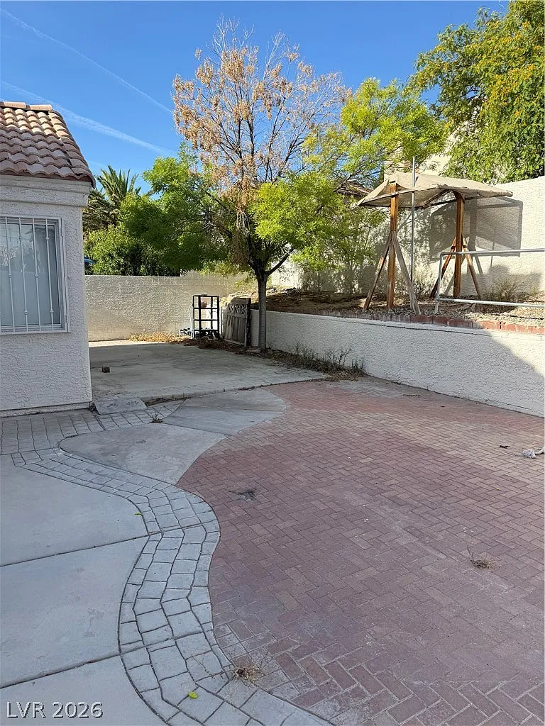Building Photo - 1212 Torington Dr