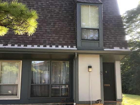 2nd image of 1022 Galliton Ct APT L