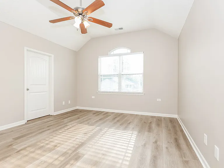607 Rock Glen Trce — Photo 10