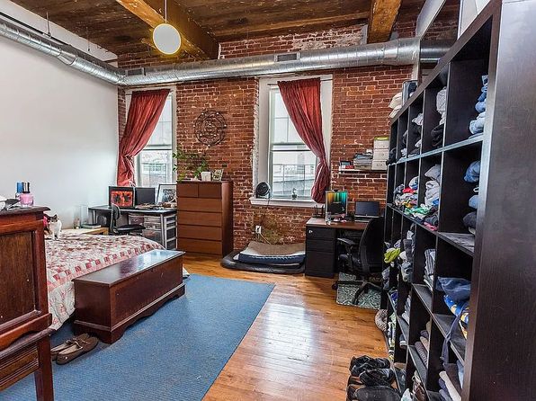 2136 E Columbia Ave #205