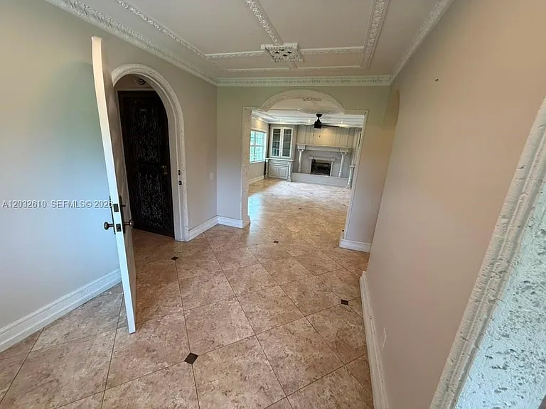 17501 SW 54th St — Photo 44