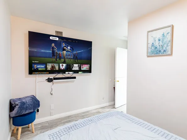 13731 Olympic Ave #Adu, Costa Mesa, CA 92626