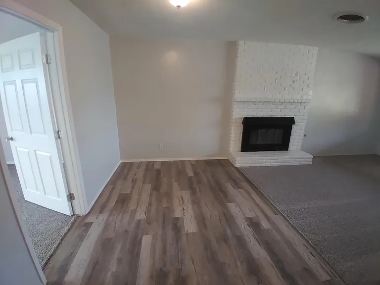 2505 Holladay Ave — Photo 4