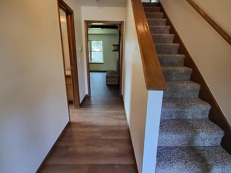 1306 W Aries Rd — Photo 3