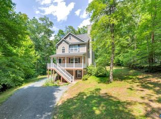 2 Riverside Dr, Palmyra, VA 22963