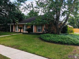 937 Shadyglen Dr, Baton Rouge, LA 70816