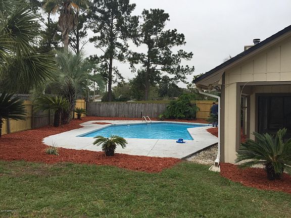 2nd image of 8430 Ambleside Ct
