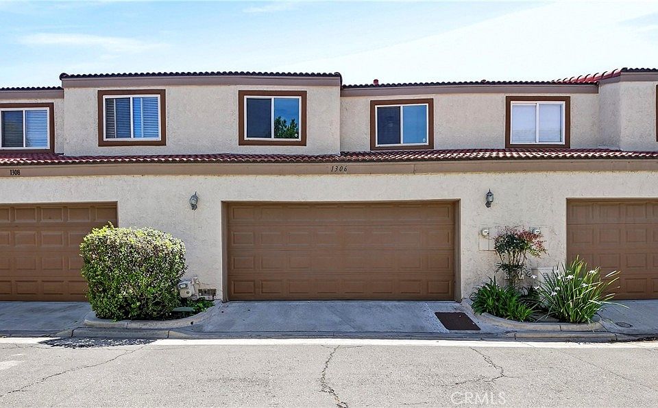 1st image of 1306 Calle Grande #69