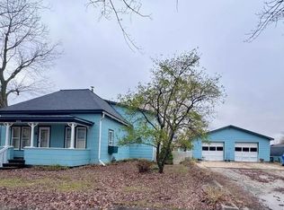 210 9th Ave SW, Oelwein, IA 50662