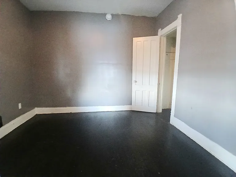 928 Burnet Ave #4 — Photo 6