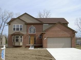 2134 Beech, Troy, MI 48083