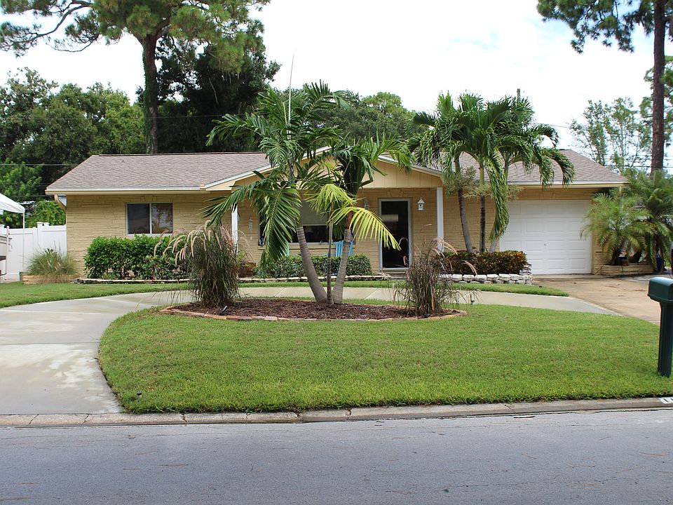 1st image of 11635 Pinedale Ave