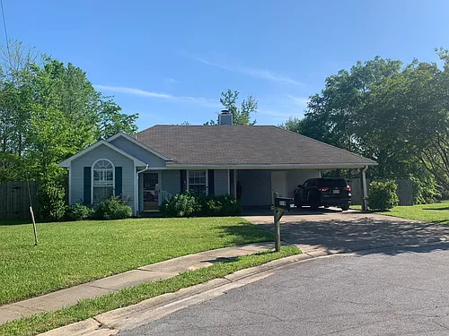 310 Evergreen Way Photo 1