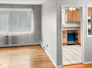 45 Laurel Pl #B, Eatontown, NJ 07724