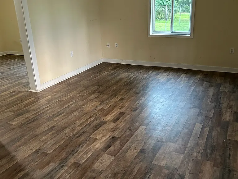 4008 Rogers St — Photo 3