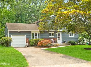 12 Harley Rd, Toms River, NJ 08755