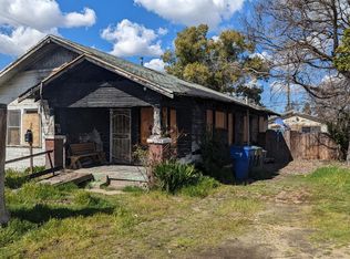 1219 E Terrace Ave, Fresno, CA 93704