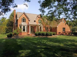 7992 Spring Mill Dr NW, Canal Winchester, OH 43110