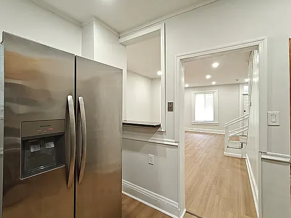 4442 N Chadwick St #1 — Photo 8