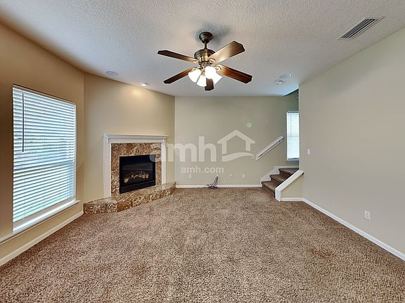 5th image of 625 S Tree Garden Dr