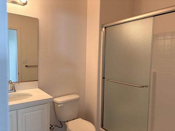 5th image of 3440 W 36th St